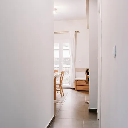 King George By Binobi! Tesalónica